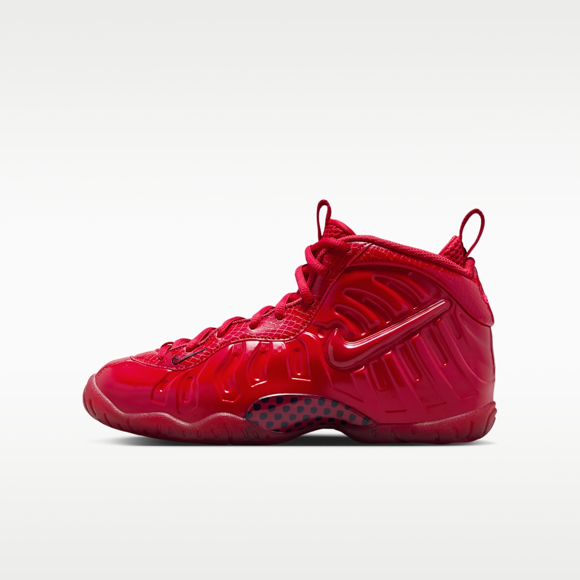 Red Shoes. Nike CA